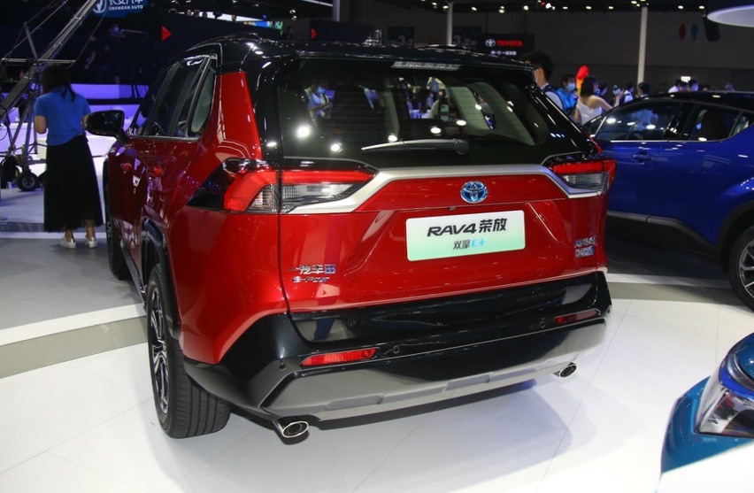 史上最强RAV4如何定义？一汽丰田RAV4荣放双擎E+上市