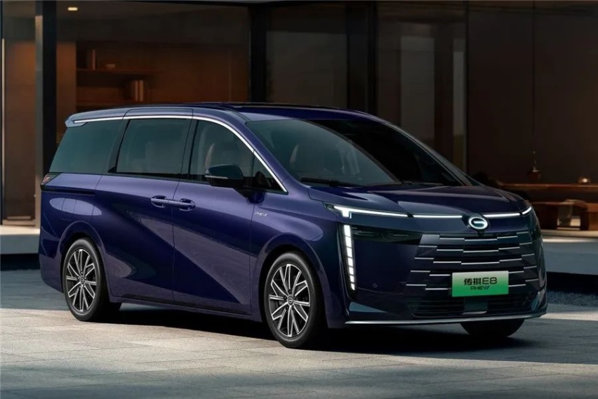 传祺M7有消息吗？奔驰V260L值得买吗？丨帮你选MPV