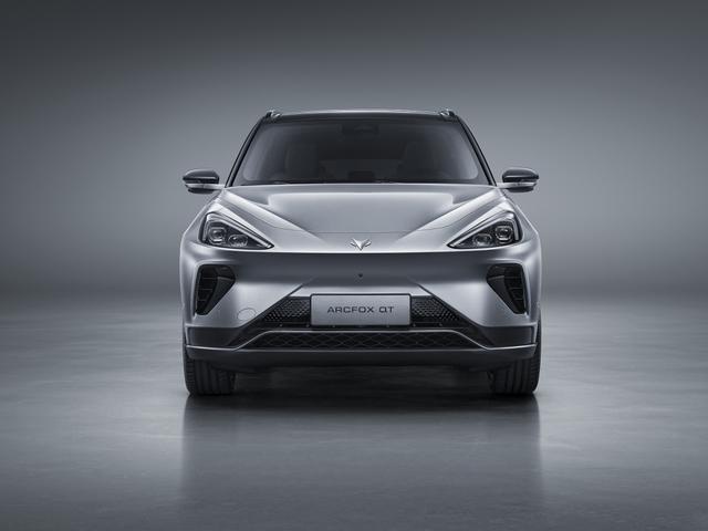 9月份上市，中型纯电SUV，ARCFOX αT亮点解析