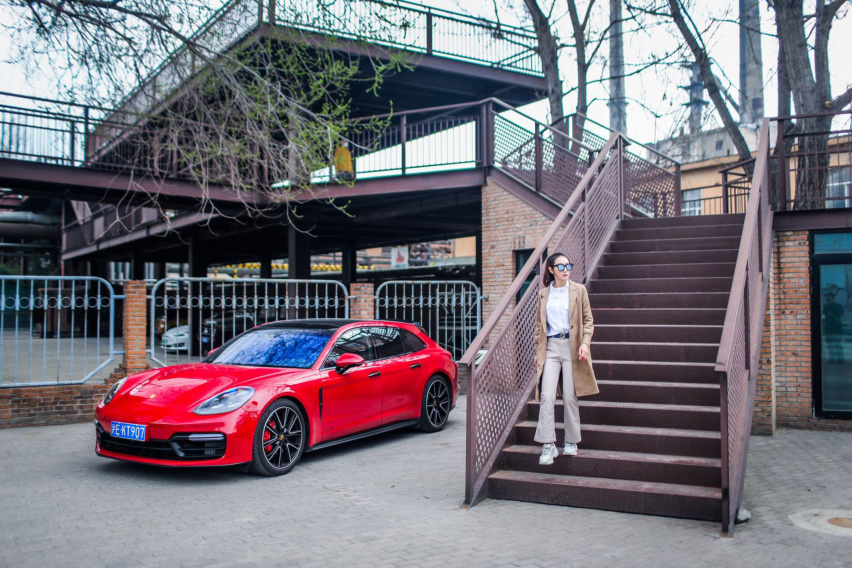 “瓦罐”迷的终极梦想 试驾保时捷Panamera GTS