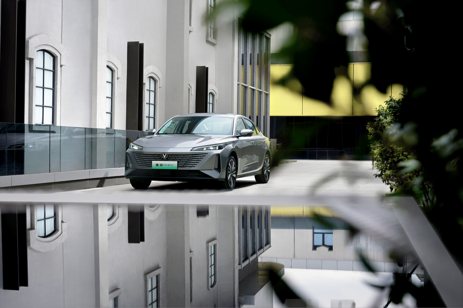 補貼后售價5.69萬元起!國民家轎新標桿長安第三代逸動PHEV上市 補貼后售價5.69萬元起!國民家轎新標桿長安第三代逸動PHEV上市