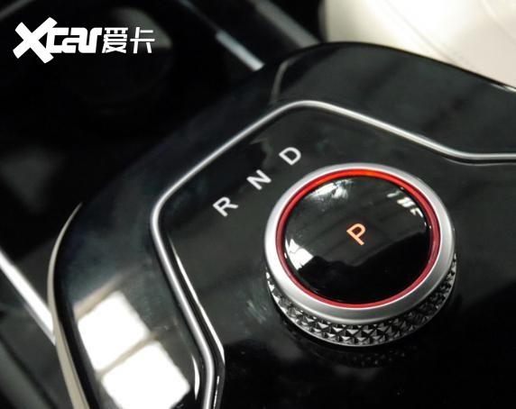 赛力斯5四驱高性能版上市 33.9万元