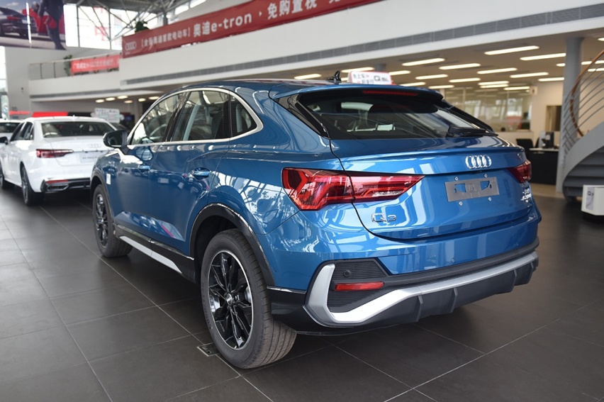 2.0T+7DSG，最便宜豪华轿跑SUV刚刚到店，速看