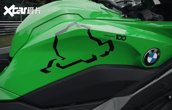 宝马M1000系列纽博格林百年纪念版限量发售