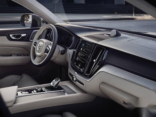 2021款沃尔沃XC60上市 售36.29-47.09万元