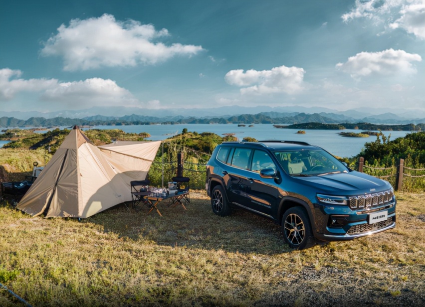 Jeep®角斗士先行版野性登场，领衔全地形 SUV 家族劲闯岭南