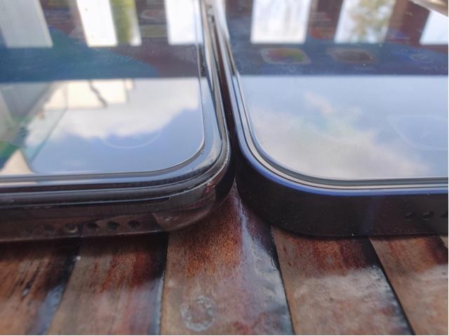 首批iPhone 12开箱验货：爷青回！默秒全？