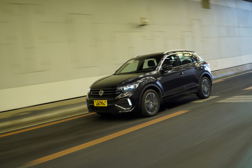 优惠四万 运动套装 一汽-大众紧凑型SUV T-ROC探歌R
