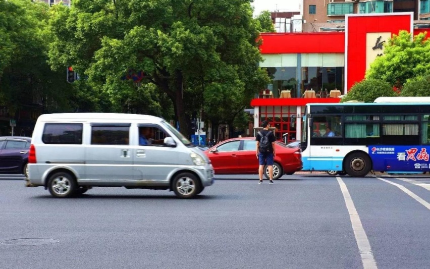 长沙城区6月15日起将禁止汽车鸣笛，有效期5年，对此你们怎么看？