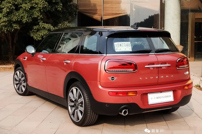 新款MINI CLUBMAN首试：这回让我们聊聊MINI的衣