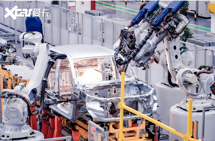 新能源汽车购置税减半,谁“急”了?