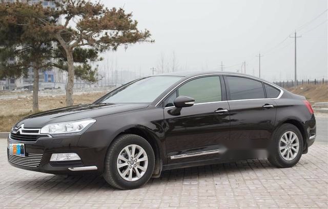 10万以内买二手车，怎么买才划算？你算过这笔账吗？要考虑清楚！