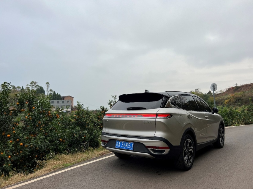 最具性价比的十万元级SUV，非奔腾T90莫属！