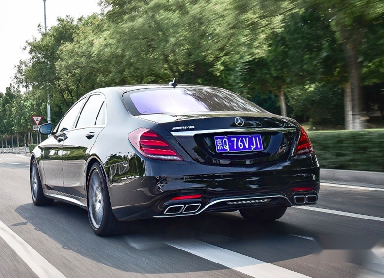 冰火两重天，解析AMG S 63 L，西装下的真实性格