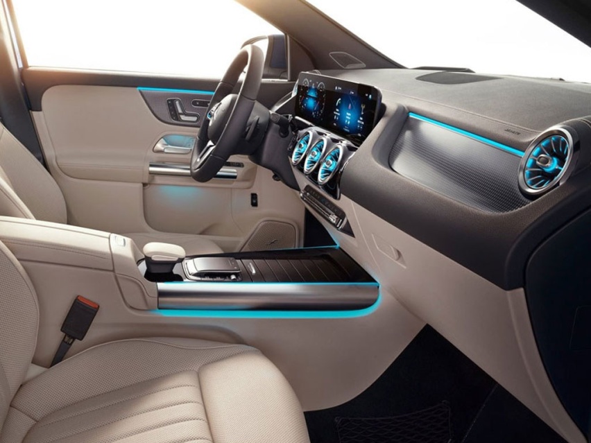 像一台SUV，新一代奔驰GLA级曝光，1.3T发动机+一大堆