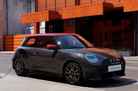 顶着强烈文化符号的电动车 I全新电动MINI COOPER