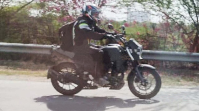 复古风盛行 雅马哈XSR250测试车曝光 与FZ250同平台
