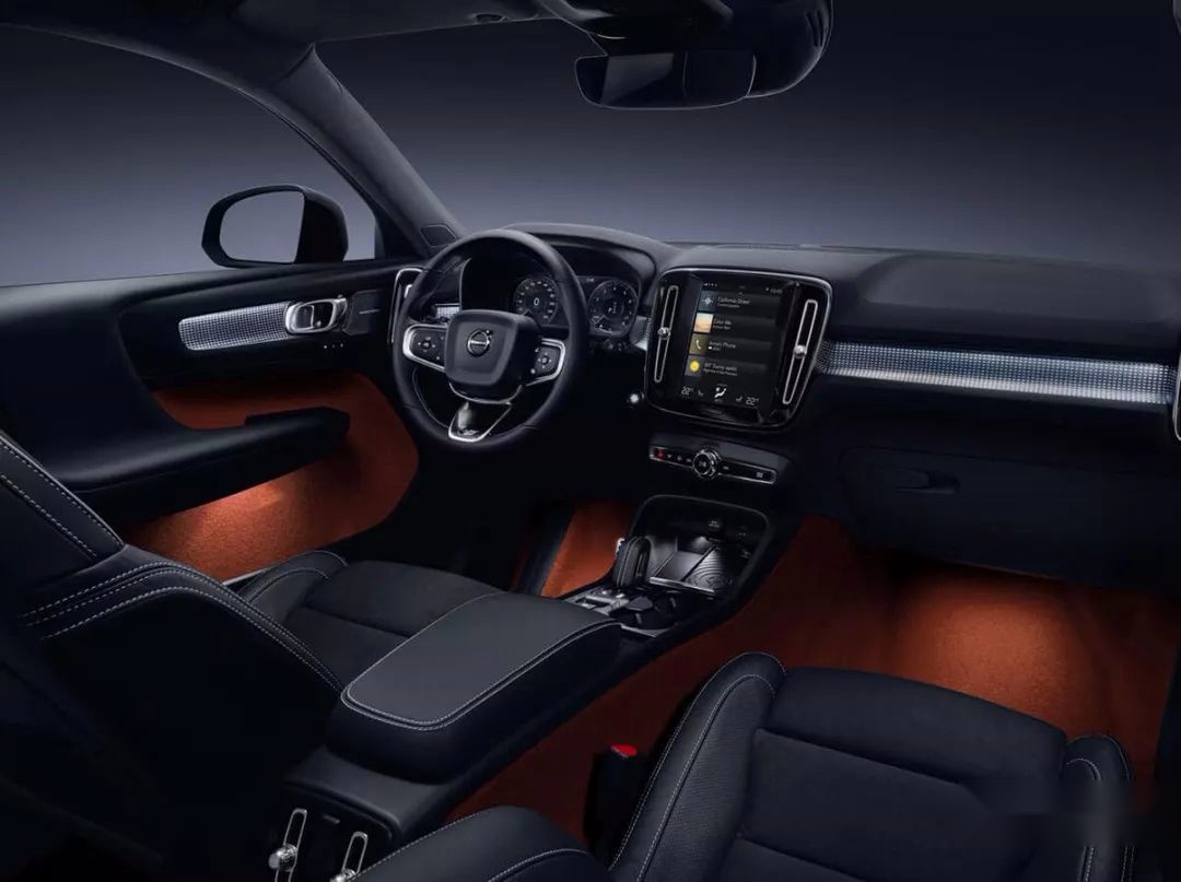 XC60销量破万，国产XC40也即将上市，难怪沃尔沃一涨再涨