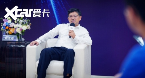 鲍思语：深入小车市场，走向新能源突破销量