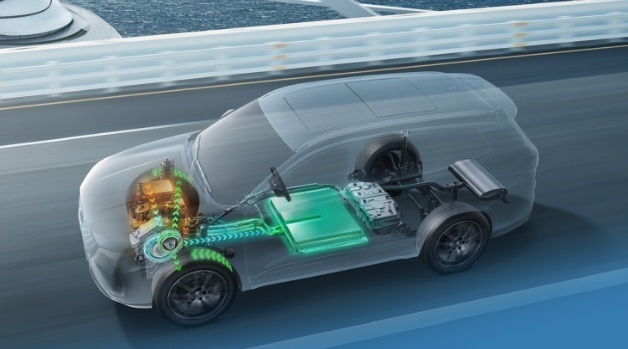 奇瑞也发布冠军版SUV，开卷油电同价，一个字没提竞品