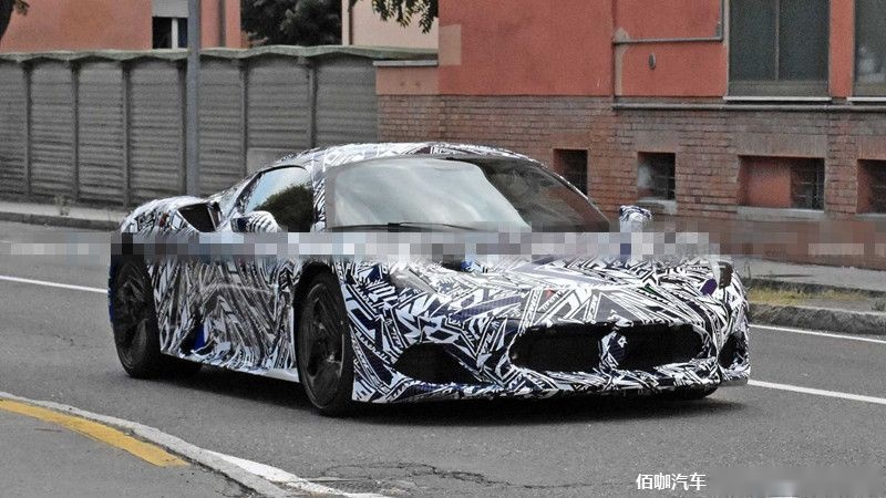 2021-maserati-mc20-spy-photo (2).jpg