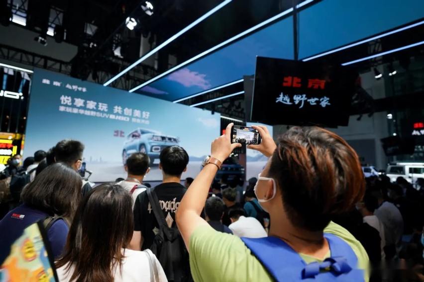 23.98万起售+6大福利政策，心动不如行动，BJ60杭州家玩营地