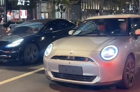 宝马、长城联手打造！国产纯电MINI实车现身，配“光束汽车”尾标