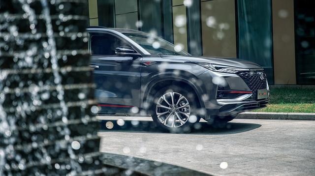 长安CS75 PLUS热销背后，看国产车现如今潜藏“困局”