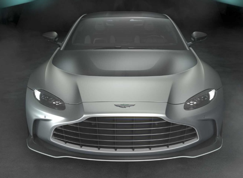 阿斯顿马丁最后一台12缸，V12 Vantage