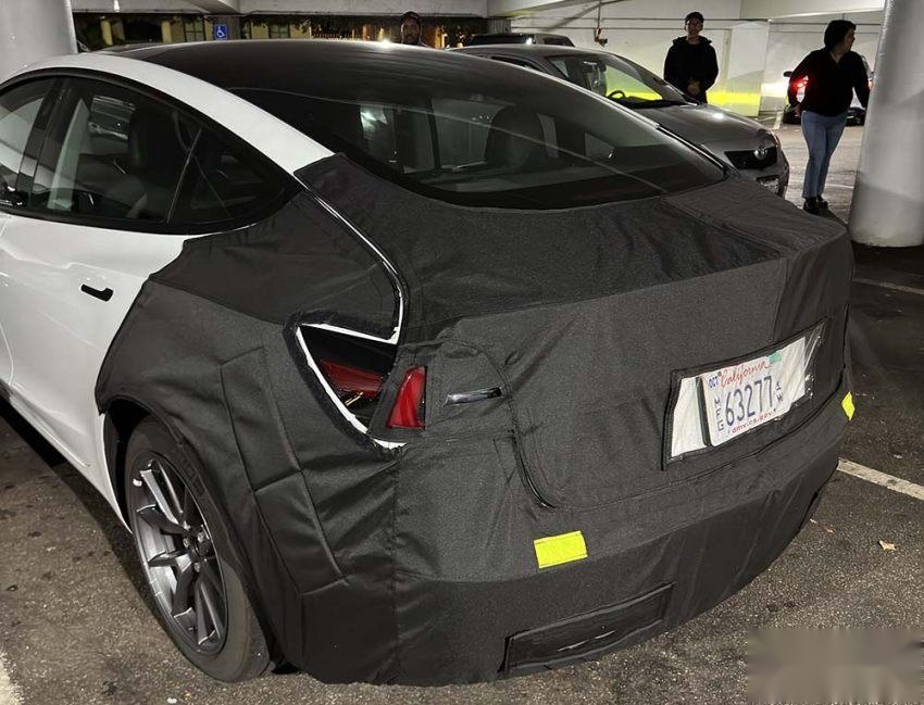 特斯拉Model 3或将更新：海外网友称外观小改，或采用一体压铸技术