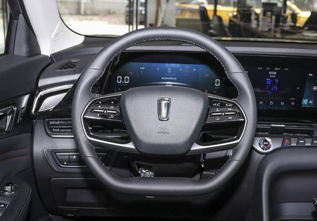 2022款奔腾T55，8万级SUV，红旗同款1.5T发动机怎么样？