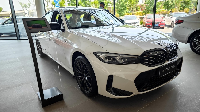 年轻人的Dream Car 探店实拍宝马3系 有颜值 有空间 还有双联