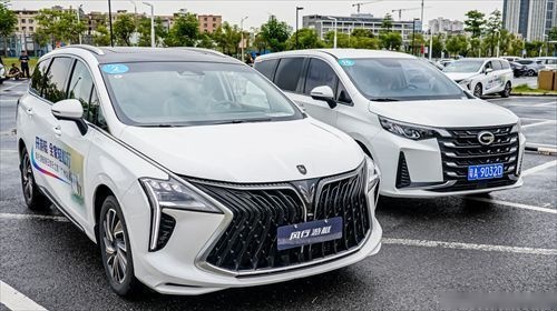 家用MPV之争 风行游艇和广汽传祺M6谁更有实力？