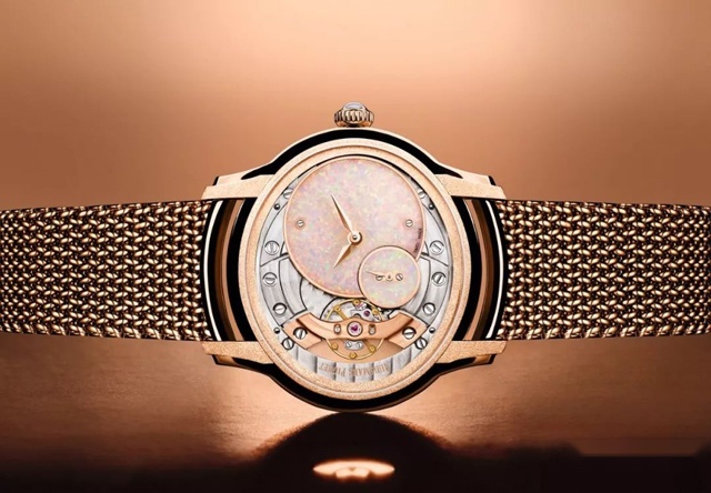 千禧不再是爱彼的专属！HUBLOT宇舶表的“千禧粉”更好看！