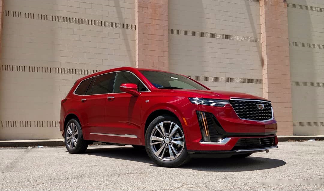 红色的真漂亮 全新凯迪拉克xt6海外实车