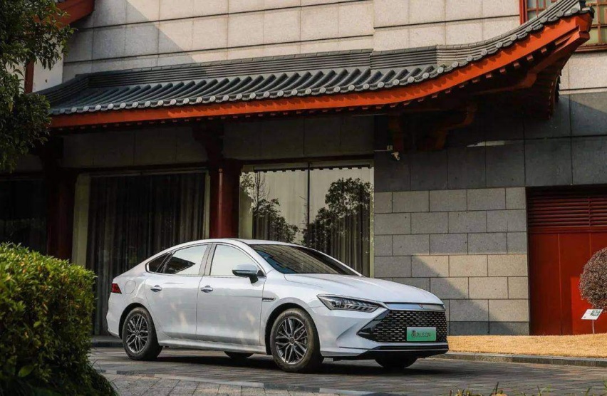 全新标 搭超省油DM-i动力的全新F5来了！不到10万？