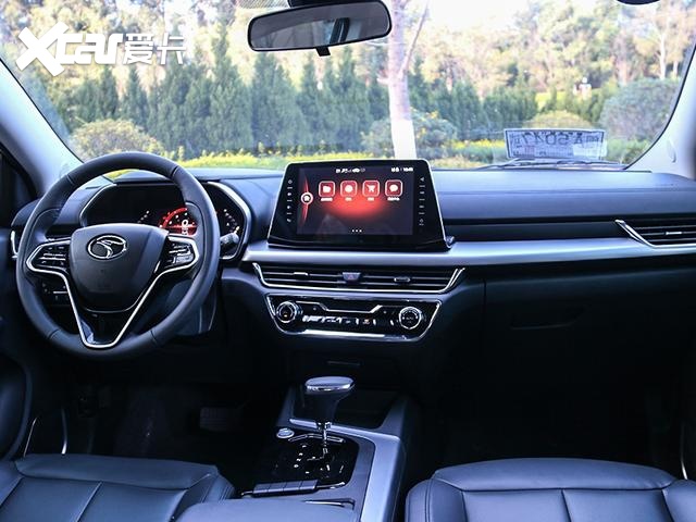 抚仙湖试驾东南DX5 又美又高性价比的家用车 来沾点仙气