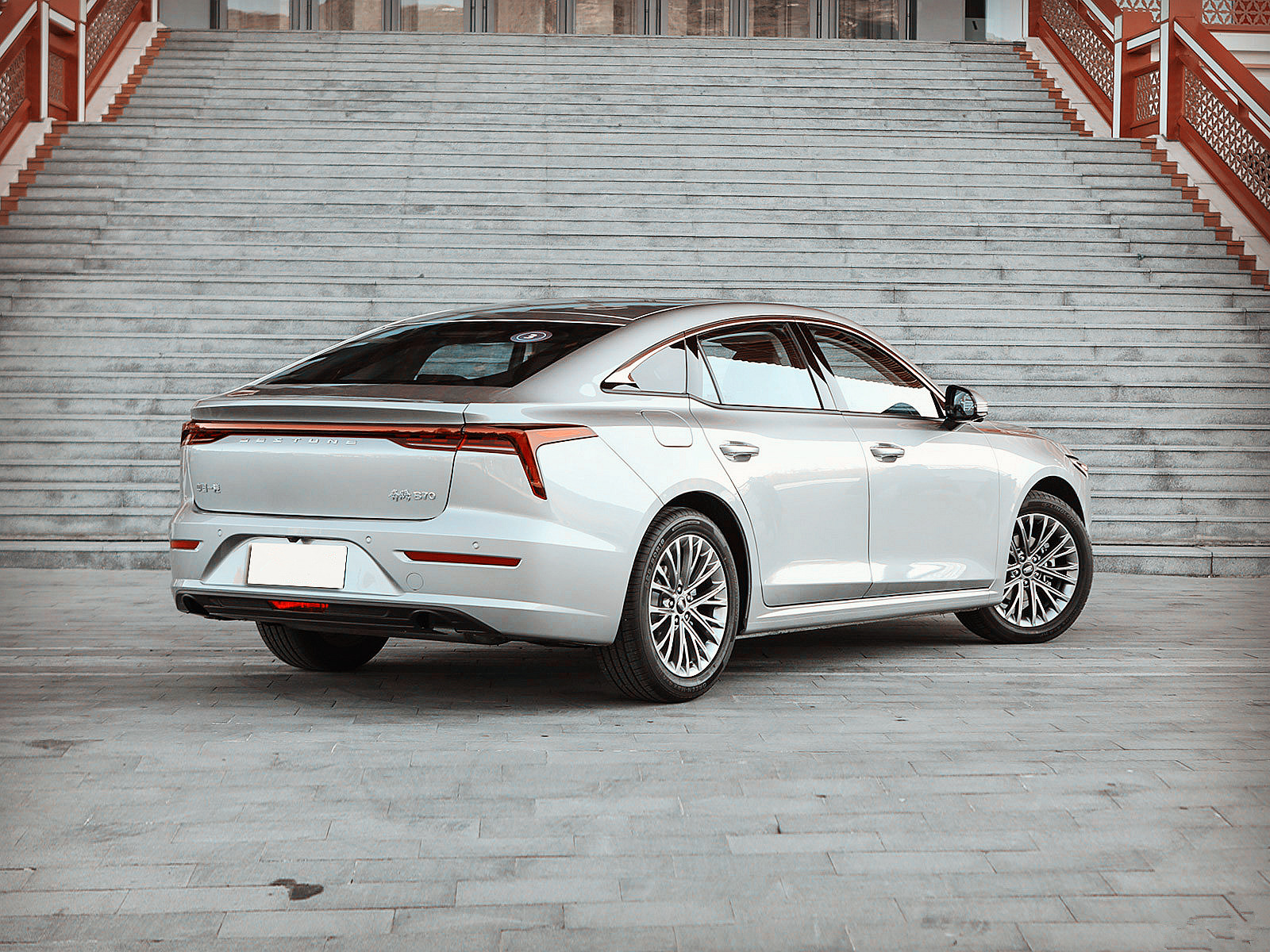 ʽУvI܇׃֮ˣƱβ䣬Ԏһ܇