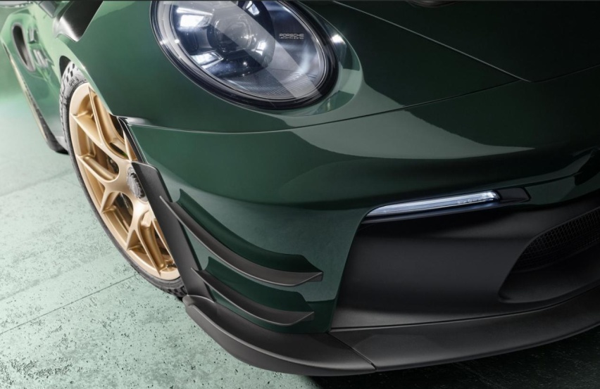 Manthey保时捷911 GT3 RS，带鲨鱼鳍的911，纽北比原版