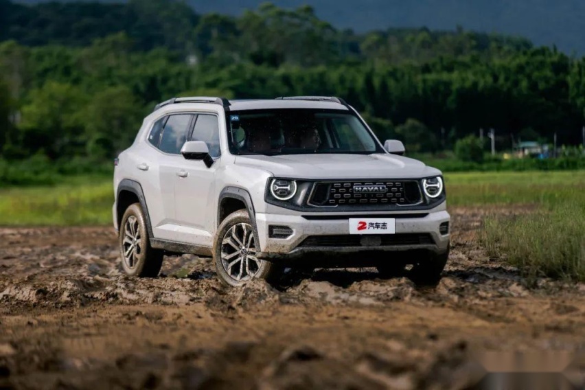 15万预算还想买后桥带锁的SUV？我提了这台同级唯一之选