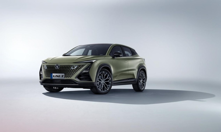 搭载全新动力组合 2022款UNI-T 11.59万起售