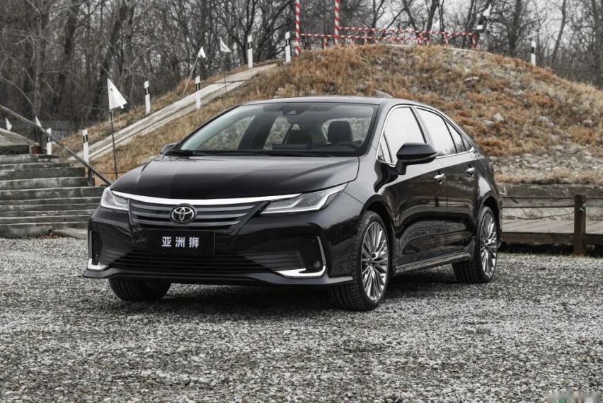 丰田凌放：一个让RAV4荣放尴尬的弟弟