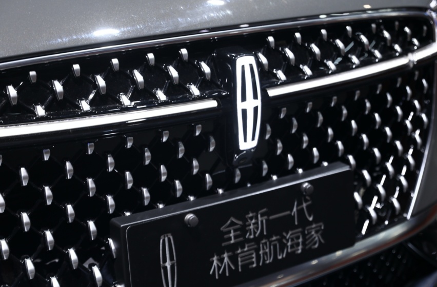豪华SUV新标杆：林肯航海家黄晓明代言