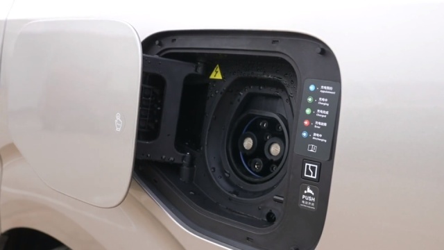 电耗有些高，但用起来却比飞度省钱？极氪009养车1300元/月