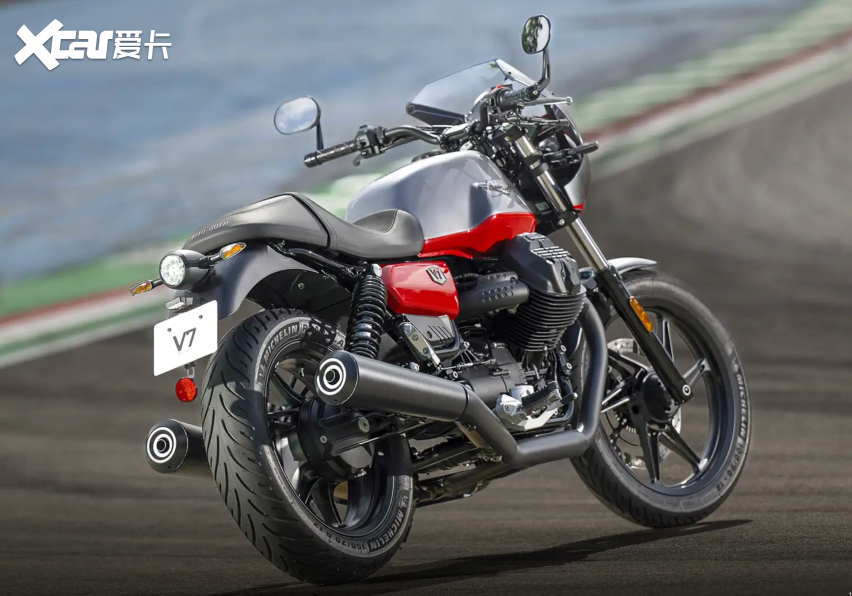 2024款摩托古兹v7 stone corsa详解,独特配色与外形彰显