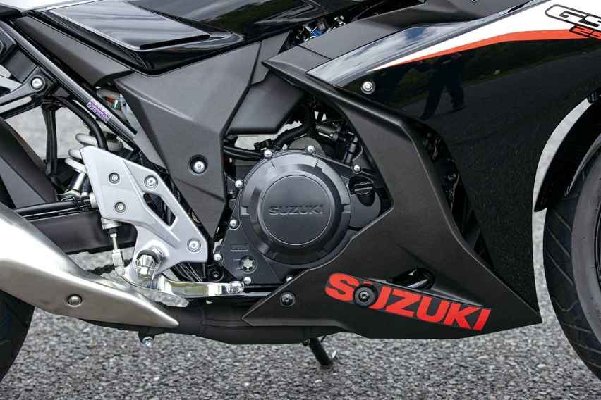 国内入门神级仿赛摩托，铃木GSX250R，造型经典操控稳定