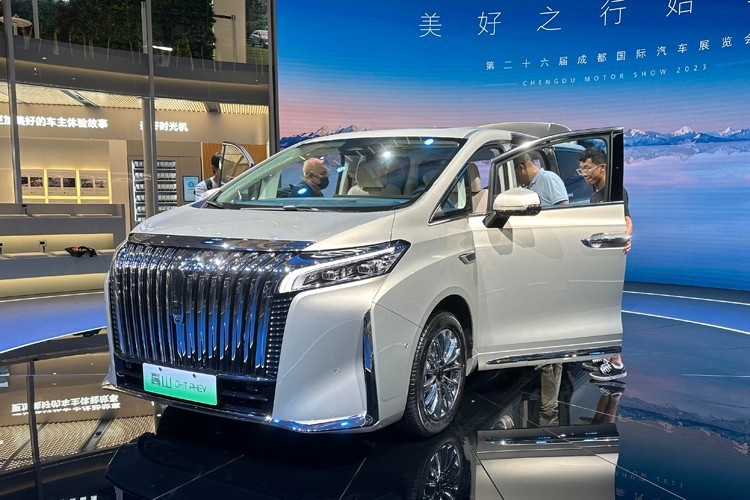 成都车展国产MPV：魏牌高山、理想MEGA等，市场又要洗牌了！