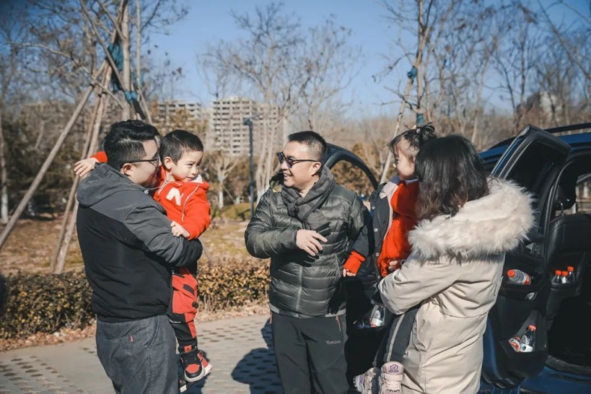 《上车吧！朋友》 路人眼中的锐界PLUS怎么样？
