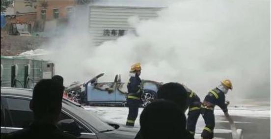步特斯拉后尘，蔚来现首例“自燃”  如何看待电池安全性？