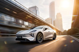 标配激光雷达！预售13.99万起的深蓝L06，竟拥有百万级驾控体验